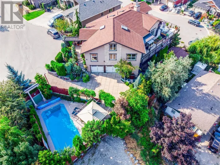 375 Trumpeter Court, Kelowna
