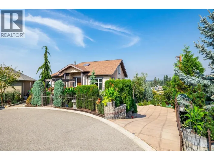 375 Trumpeter Court, Kelowna