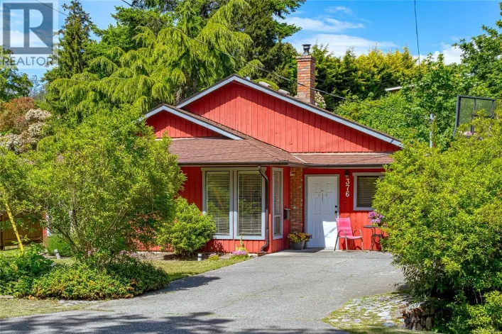 376 Atkins Ave, Langford