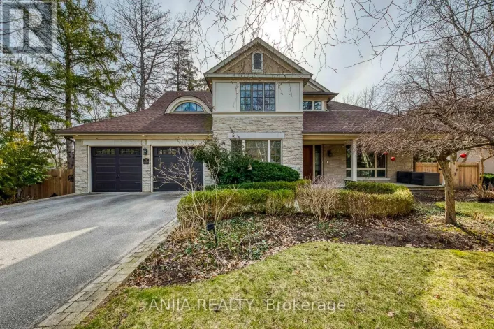 376 LAKESHORE ROAD W, Oakville