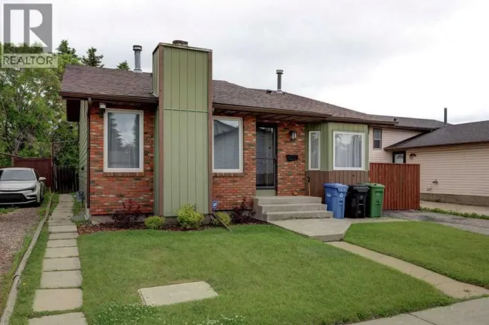 376 Whitlock Way NE, Calgary