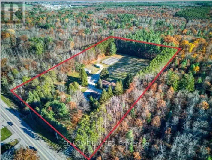 3761 HORSESHOE VALLEY ROAD W, Springwater