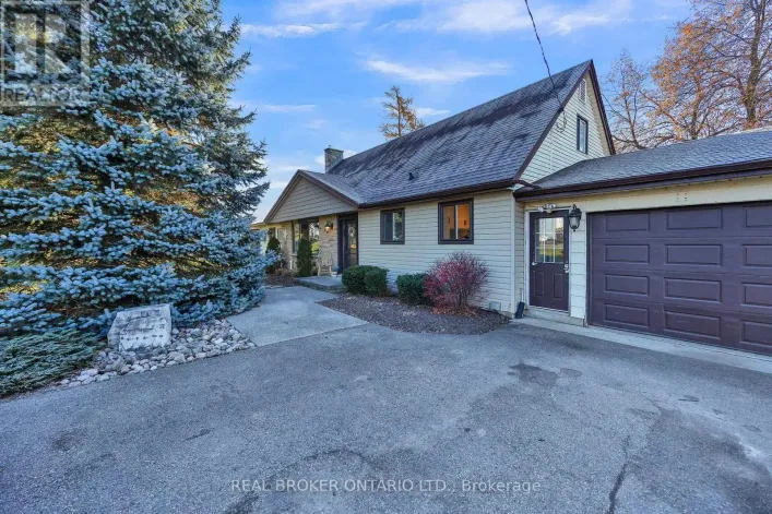3766 LOBSINGER LINE, Wellesley