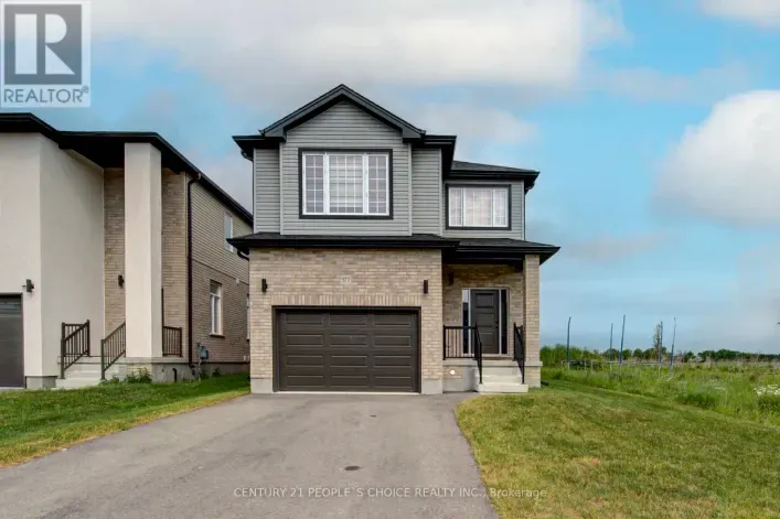 377 BRADSHAW DRIVE, Stratford