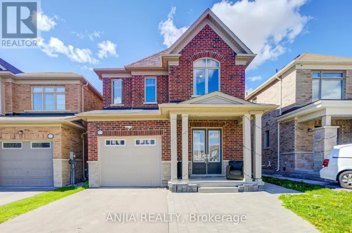 377 BUSATO DRIVE, Whitchurch-Stouffville
