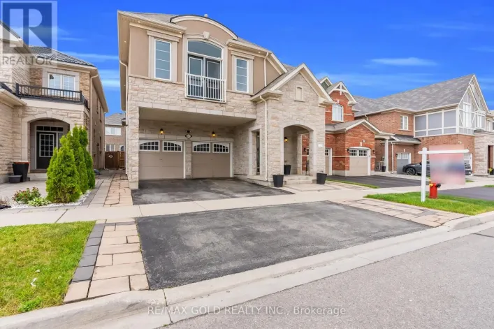 377 ETHERIDGE AVENUE, Milton