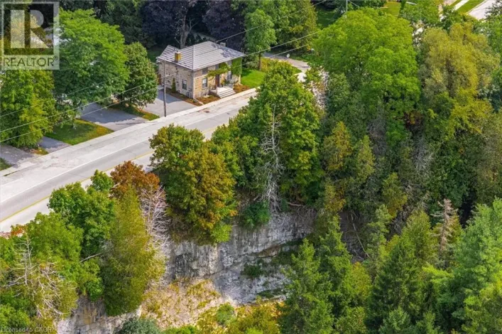 377 GEDDES Street, Elora