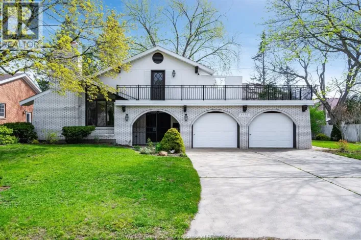 3770 Huntington, Windsor
