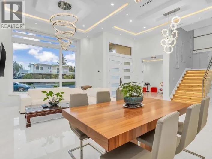 3771 BOWEN DRIVE, Richmond