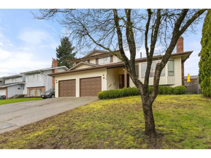 3778 NANAIMO CRESCENT, Abbotsford