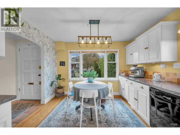 378 E 59TH AVENUE, Vancouver