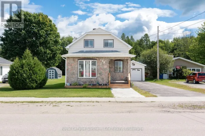 378 NIPISSING STREET, West Nipissing