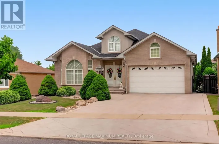 378 RUSTIC ROAD, Toronto