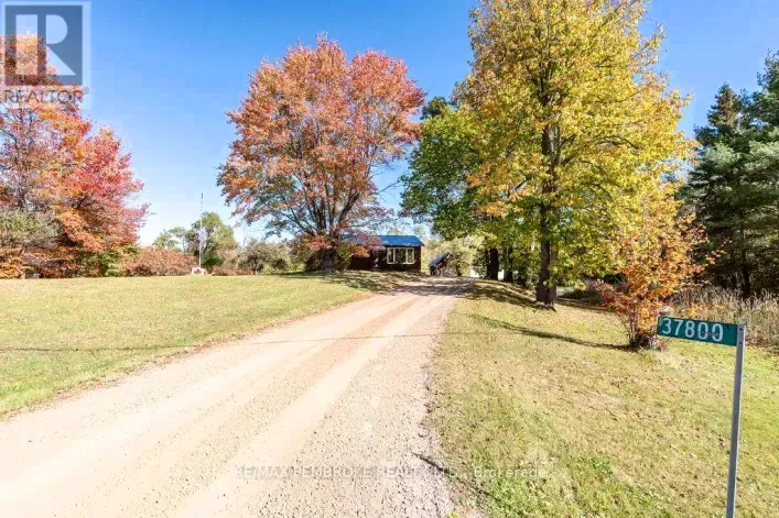 37800 41 HIGHWAY, North Algona Wilberforce
