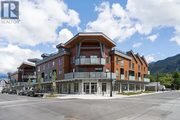 37804 THIRD AVENUE, Squamish