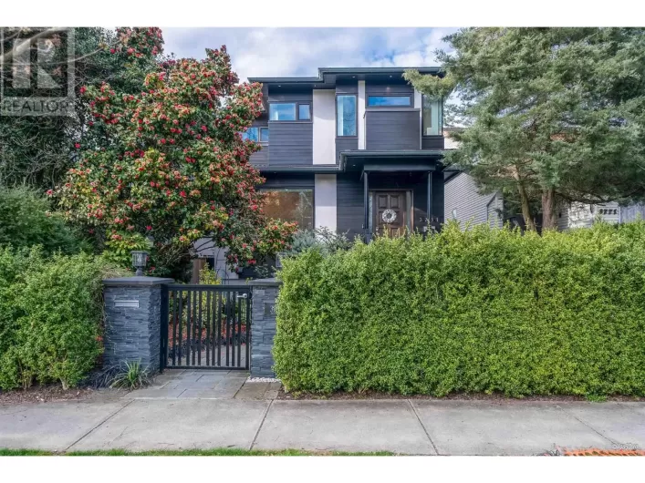 3781 W 24TH AVENUE, Vancouver