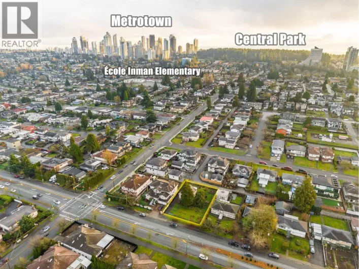3786 MOSCROP STREET, Burnaby