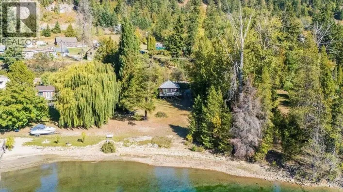 3788 Broadwater Road, Castlegar