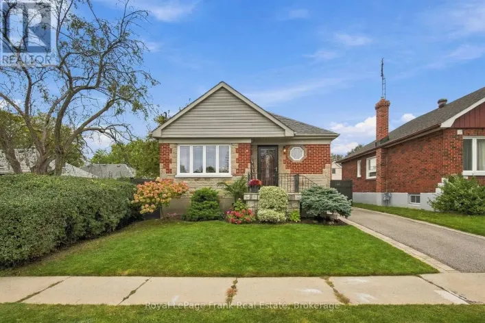 379 ARTHUR STREET, Oshawa