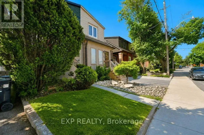 379 DAVISVILLE AVENUE, Toronto