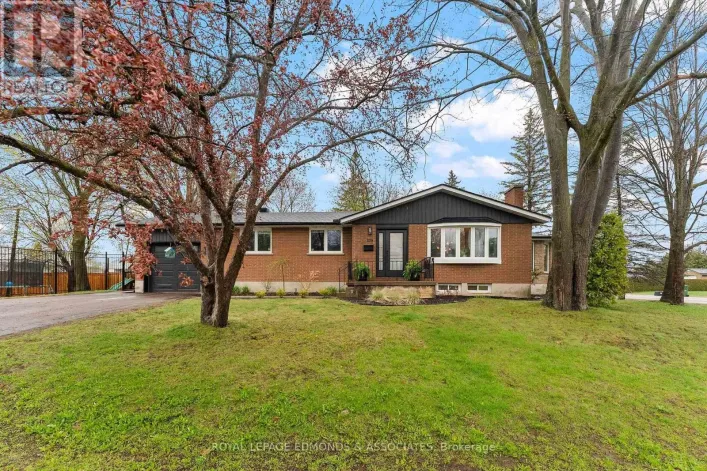 379 MORRIS STREET, Pembroke