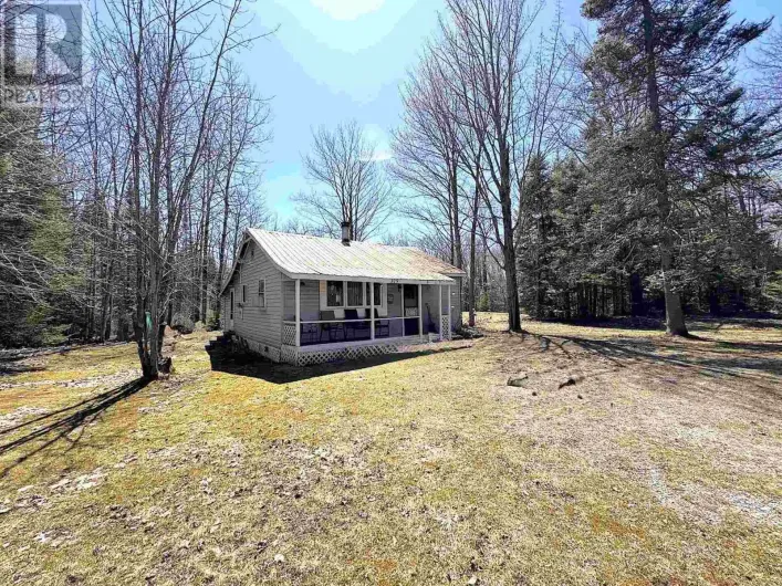 379 Neebish W, Laird Township