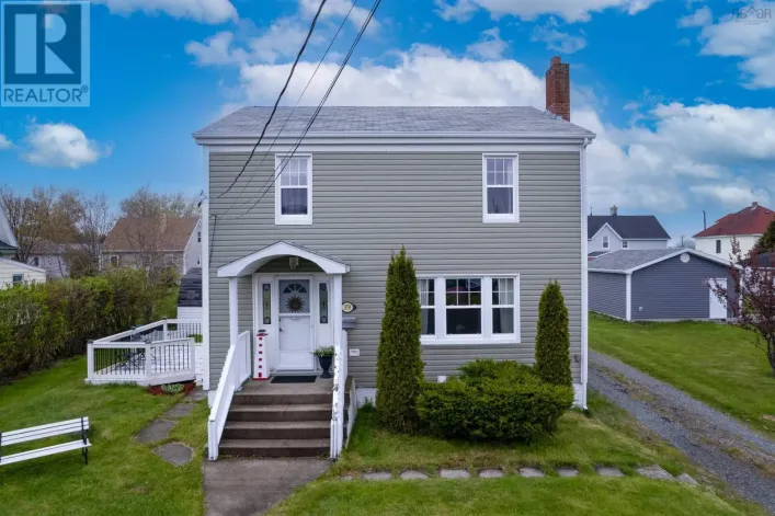 379 Smith Street, New Waterford