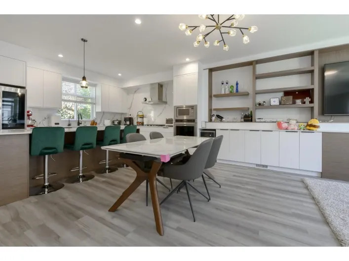 38 10488 124 STREET, Surrey