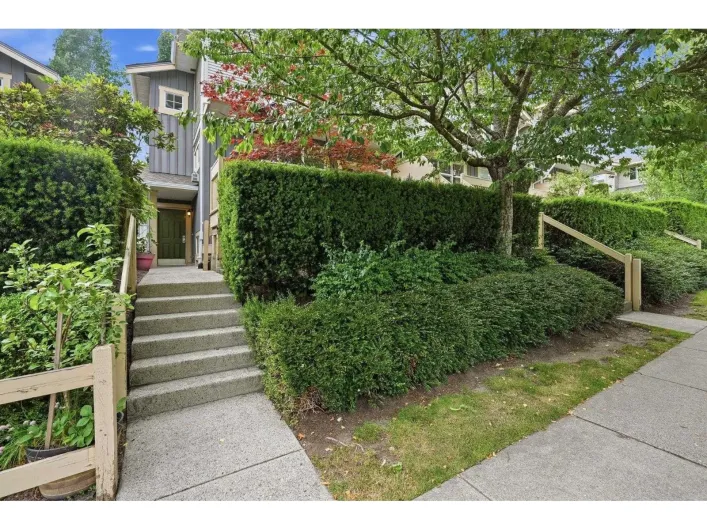38 14959 58 AVENUE, Surrey