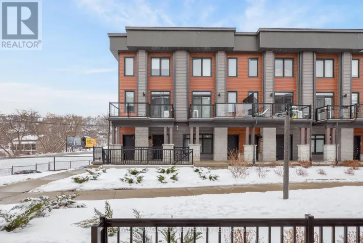 38 - 2 WILLOW STREET, Brant