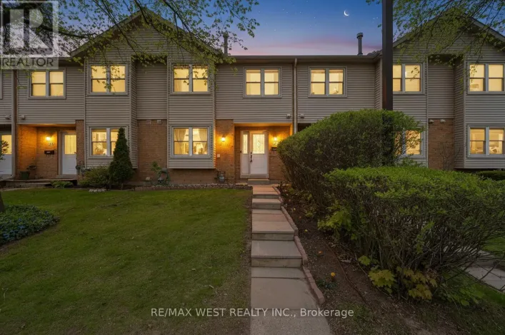 38 - 2065 AMHERST HEIGHTS COURT, Burlington