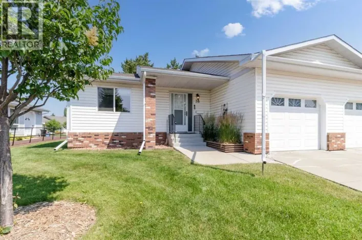 38, 2821 Botterill Crescent, Red Deer