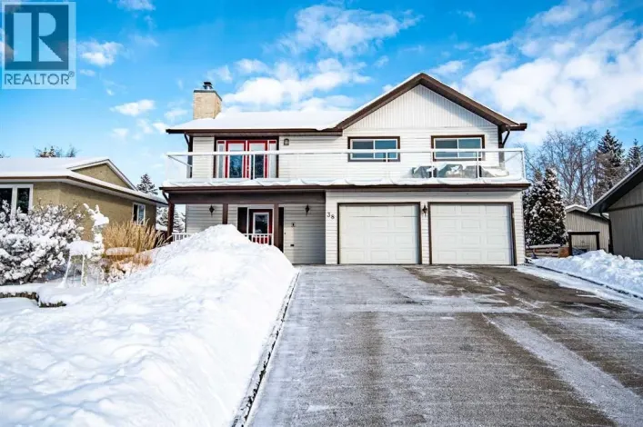 38 45 Street Close, Sylvan Lake