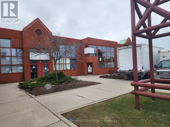 38 - 5100 SOUTH SERVICE ROAD, Burlington