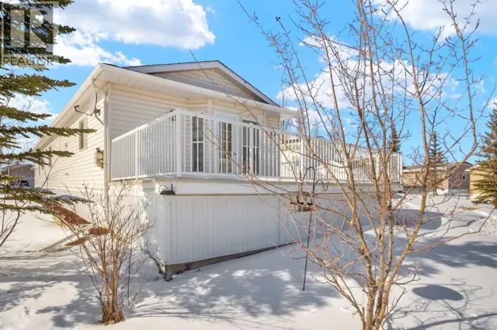 38, 5210 65 Avenue, Olds