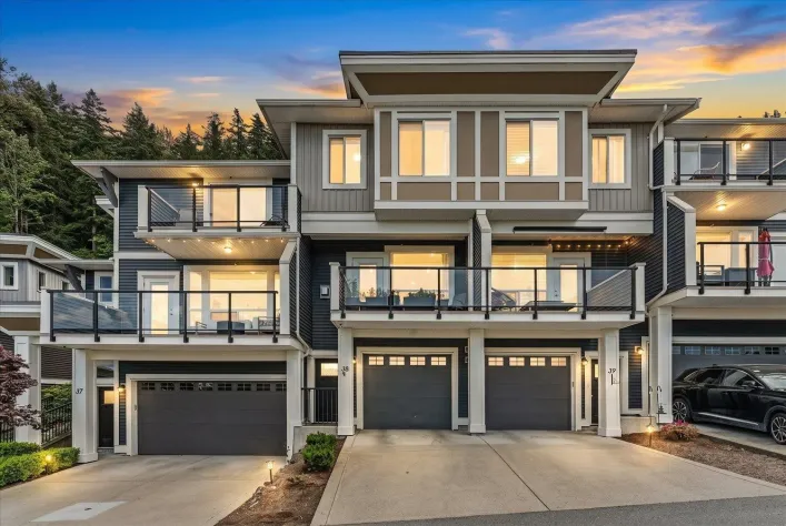38 6026 LINDEMAN STREET|Promontory, Chilliwack