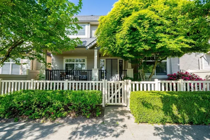 38 6195 168 STREET, Surrey