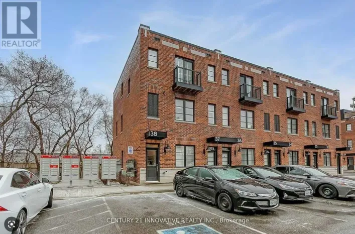 38 - 70 PLAINS ROAD W, Burlington