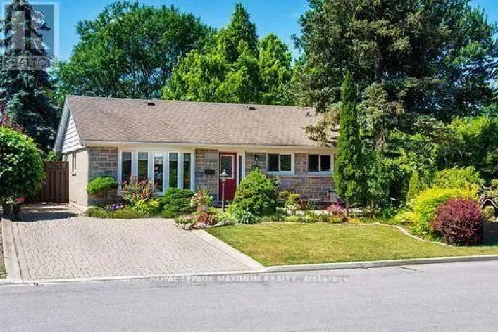 38 ABBEY ROAD, Brampton