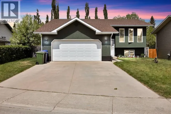 38 Balsam Crescent, Olds