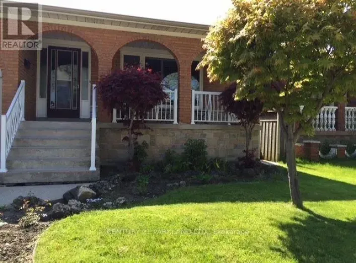 38 BEAMSVILLE DRIVE, Toronto