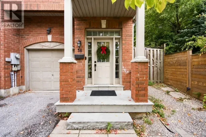 38 BELL MANOR DRIVE, Toronto