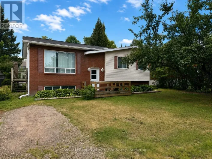 38 BIG BEND AVENUE, Powassan
