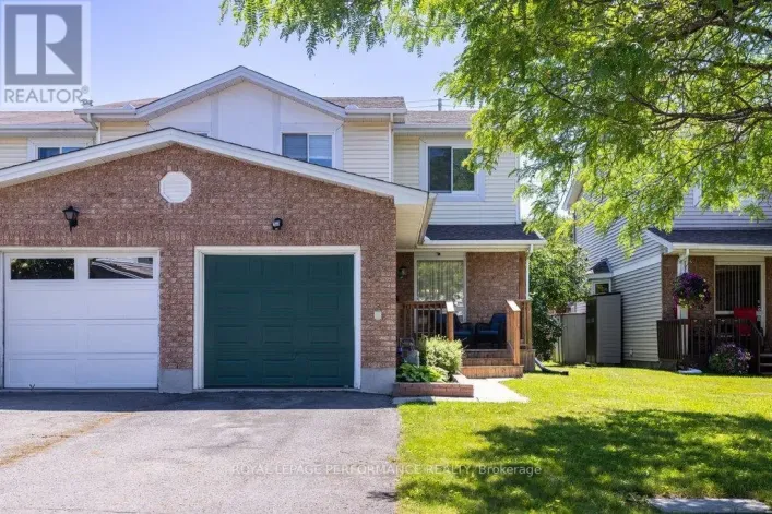 38 BURLINGTON CRESCENT, Ottawa