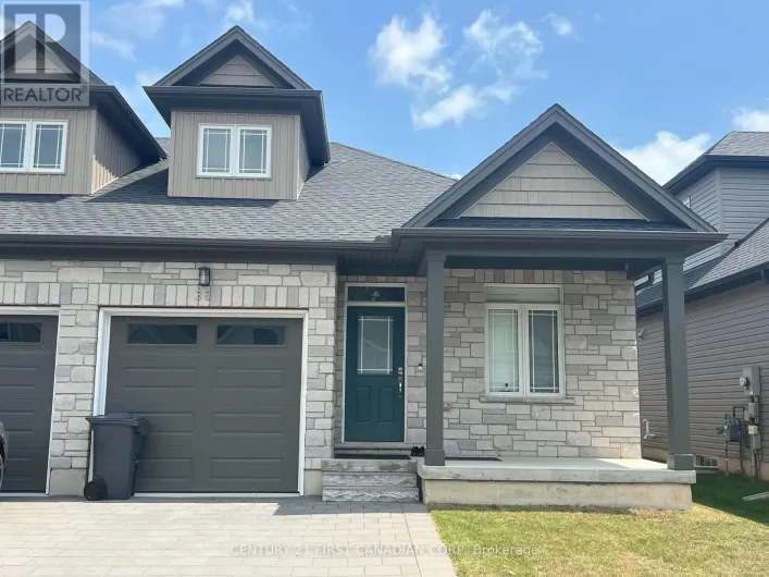 38 COMPASS TRAIL, Central Elgin