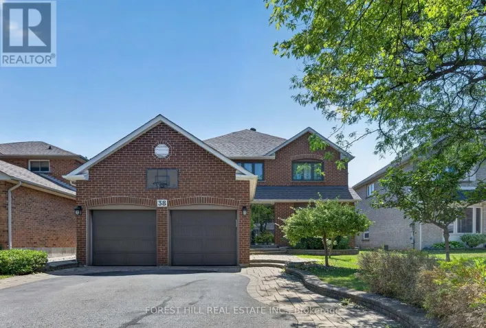 38 CRYSTAL DRIVE, Richmond Hill