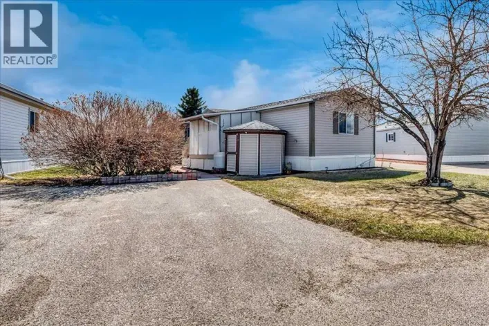 38 Doubletree Way, Strathmore