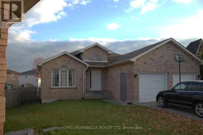 38 DUNSMORE LANE, Barrie