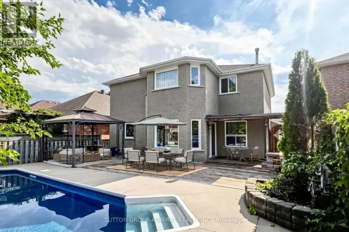 House for sale: 38 FELT CRESCENT, Barrie