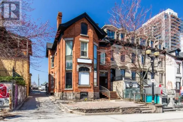 38 HESS STREET S, Hamilton